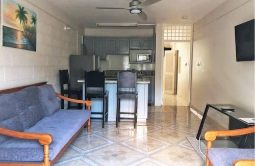 Ocho Rios Apartment | Ochi Beach Getaway