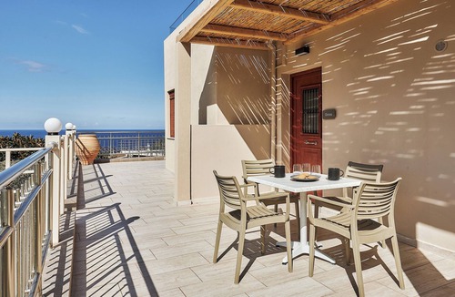 Agia Pelagia Apartment | "Oinos" apartment - 2 Bedroom deluxe Apt/Sea view/Shared Pool/Sleeps 5