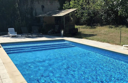 Burlats House | Old farmhouse surrounded by nature in Sidobre