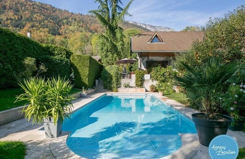 Doussard Villa | Ombrière: beautiful villa with a swimming-pool