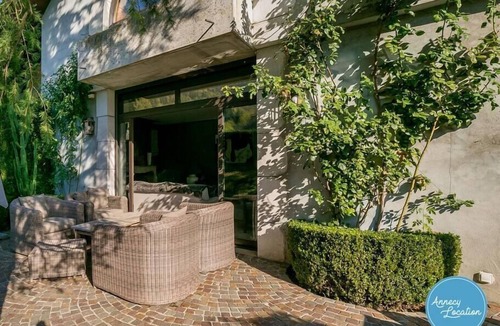Doussard Villa | Ombrière: beautiful villa with a swimming-pool