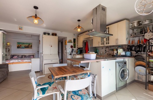 La Ciotat Apartment | On the beach apartment with sea view, Wi-Fi and air conditioning