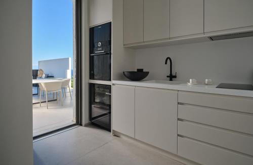 Korithi Villa | On The Rocks 2 Bedroom Villa
