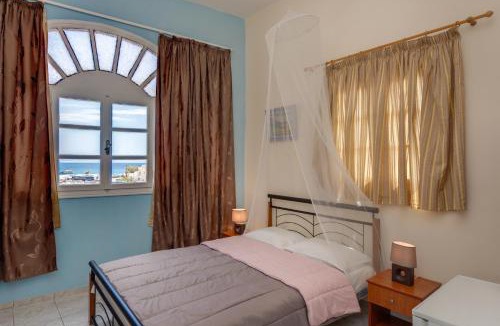 Perissa Apartment | Onar Rooms & Studios