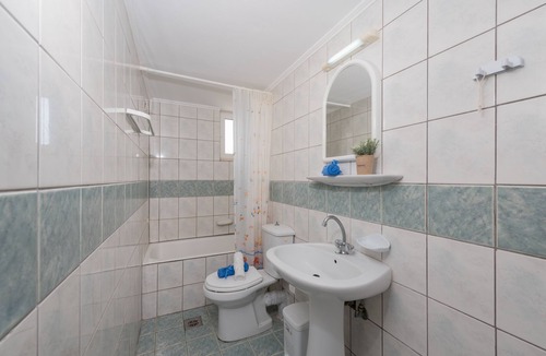 Alykes Apartment | One Bedroom Apartment (3 pax) - The Lofos Studios