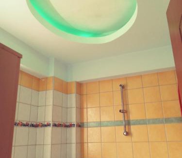 Sintiki House | oniron