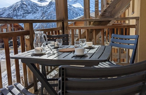 Orcieres-Merlette Apartment | Orcières: 3-room Apartment, 6 pers, Balcony, WIFI, Parking