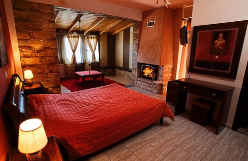 Krionerion Hotel | Oreiades Suites