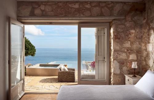 Varvara Villa | Orfos Villas