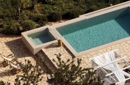 Varvara Villa | Orfos Villas