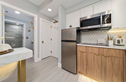 Florida Central Atlantic Coast Apartment | Orlando 2BR Apt, Full Kitchen, Near Epic Universe