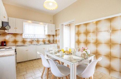 Maleme House | Ortansia House near the Sea