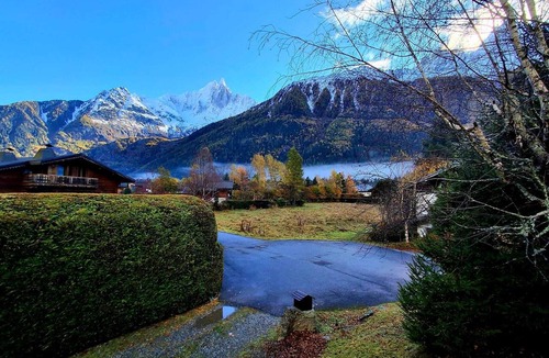 Les Praz-de-Chamonix Ski Chalet | Our family chalet in the heart of the Alps