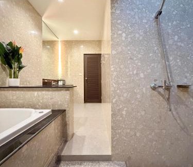 Pa Klok Villa | ozone pool villa phuket