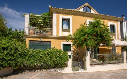Paleros House | Palairos Historic Villa