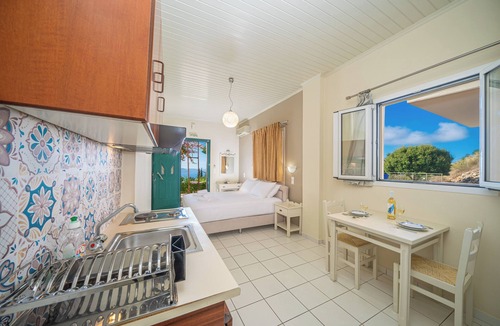 Mesovounia House | Panoramic Sunset