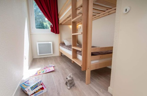 Saint-Colomban-des-Villards Apartment | Parking, tv, 33-38m², Saint Colomban des Villards