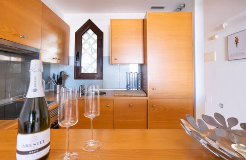 Playa Paraiso Apartment | Paradise Beach – Sea Views, BBQ Terrace, Pool & Pool Bar