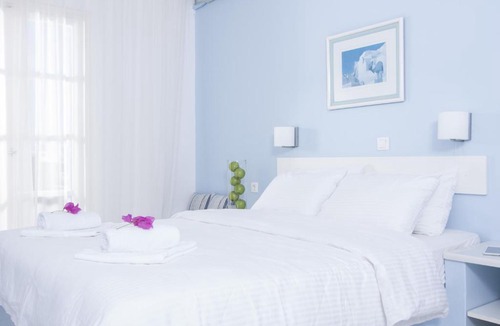 Akrotiri Apartment | Paradise Resort