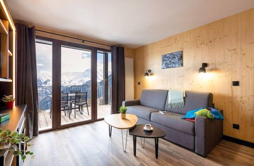 Le Corbier Condo | Parfait Pour La Famille! Appartement Spacieux avec Balcon | Au Pied des Pistes + Club Enfants