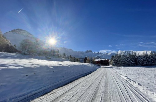 Albiez-le-Vieux Apartment | Parking, tv, ski locker, 48m², Albiez Montrond