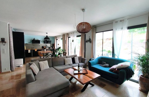 Saint-Cezaire-sur-Siagne House | Peaceful vacation home with swimming pool in the countryside