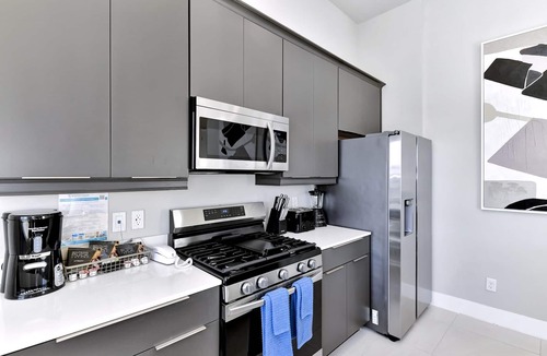 Reunion Hotel | Peaceful Condo near Disney with Resort & Waterpark Access - B8-232