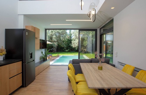 Lefkada Town Villa | Peaceful Cosy Modern villa w/t private pool,close to town & beach
