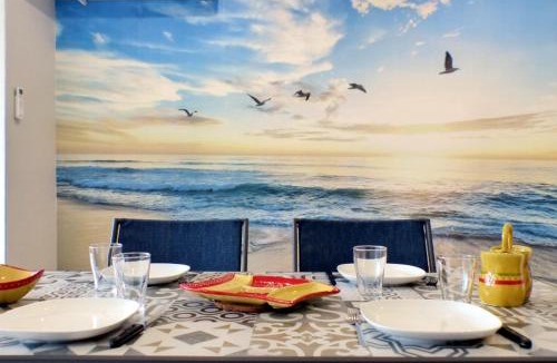 Le Brusc Apartment | Peaceful escape near the Port of Brusc
