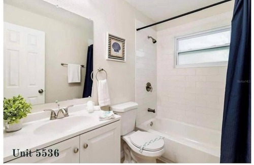 Zephyrhills Apartment | Peaceful Florida Escape 2Bedroom 2 Bath, CLEAN, Comfortable & Convenient.