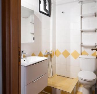 Kalamitsi House | Pelagos Paradise Seafront Studio by Booking Kottas