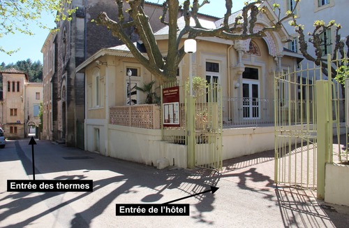Lamalou-les-Bains Apartment | Pension hotel 30 metres from the spa