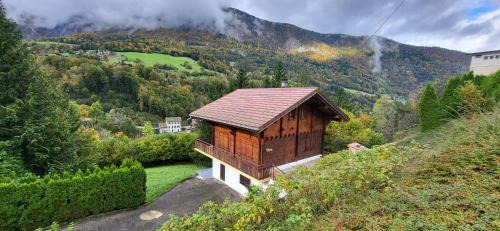 Les Clefs Apartment | Petit cocon indépendant, vue montagne, proche aravis, lac