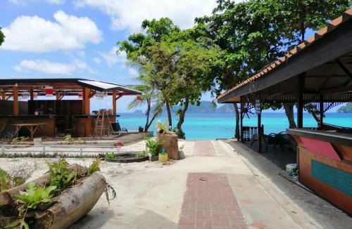 Ko Phi Phi Resort | Phi Phi Long Beach Bungalow (Had Yao)