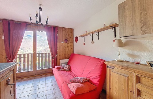 Saint-Jean-dʼAulps Apartment | Pied des Pistes 20 Studio - Sleeps 4 - Mountain views - Saint Jean D'Aulps resort - Near Morzine