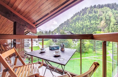 Les Contamines-Montjoie Apartment | Pierres Blanches F et H by Interhome