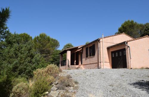 Saint-Julien House | Pierres du Sud, dans les collines près des lacs