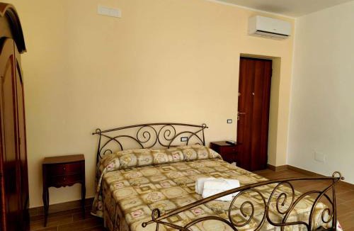 Altavilla Silentina Bed & Breakfast | Pietra del Colle Agriturismo