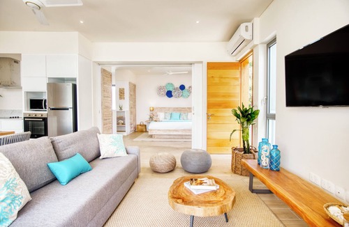 Mahe Island Apartment | Pineapple Beach Villas
