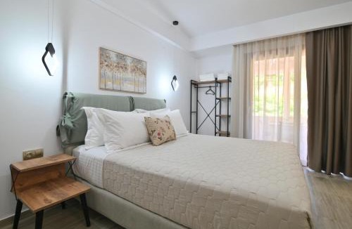 Paralia Skotinis Apartment | Platanos Luxury Rooms