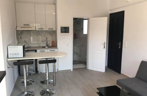 Platis Gialos RV Rental | Platis Gialos Apartment