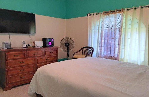 Stewart Town Apartment | Pleasant Get-Away