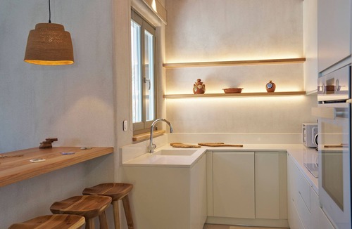 Skopelos Town Villa | Pnoé Residence is an elegant and modern home that has been fully renovated