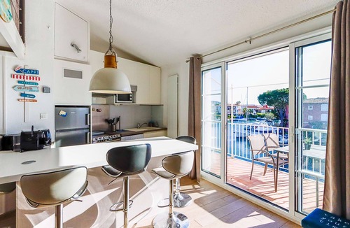 Port Grimaud Apartment | PORT GRIMAUD Renovated 2/3-room apartment - mezzanine and A/C