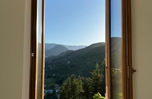 Montbrun-les-Bains Apartment | Portail Sainte Marie