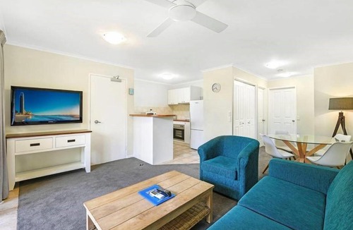 Mermaid Beach Apartment | Portobello Resort Apartments
