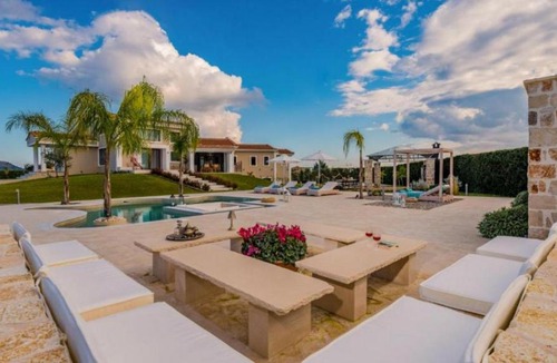 Zakynthos Villa | Premium Zakynthos Villa 5 Bedrooms Villa Nezuko Spacious Furnished