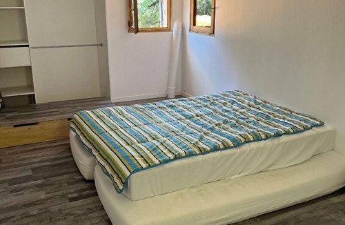 Bouchet House | Pretty Provencal house in a medieval village