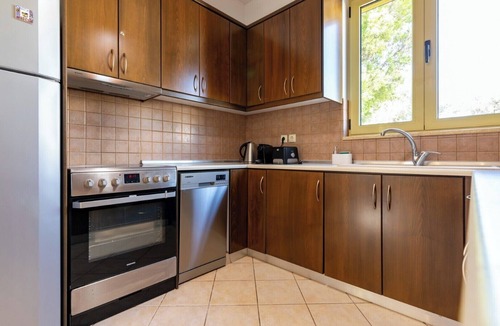 Dempla Villa | Private Pool* BBQ area * Sea View* Beach at 1.3km