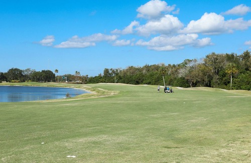 Regency Oaks House | Private Pool Lakefront Regency Oaks Cranes Galore